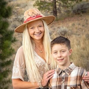 Meet your Posher, Kelly